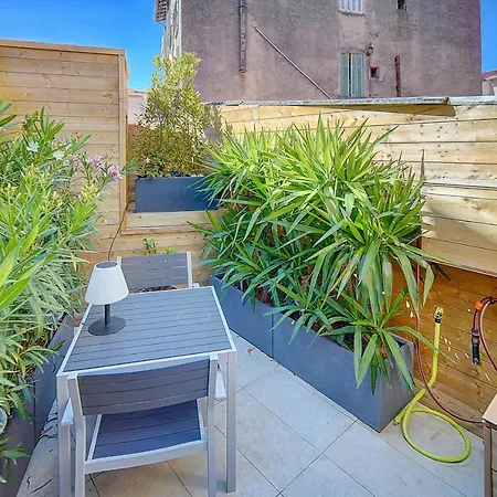 - Charmant Deux Pieces Avec Patio Apartment Cannes